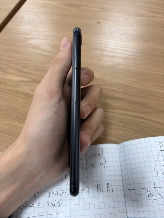 iPhone SE2020 64GB 93%