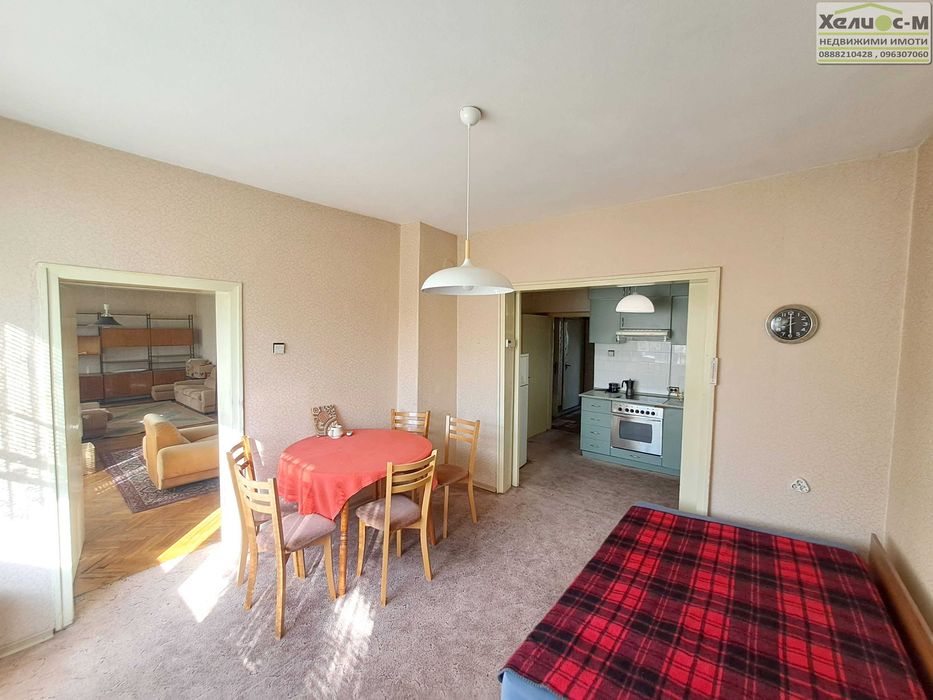 Продава се Четиристаен апартамент в Монтана, Идеален център - 144 кв.м за 1098 €/кв.м - Снимка #4