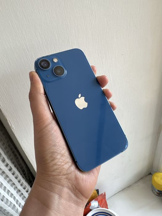 iPhone 13 mini 128гб Apple