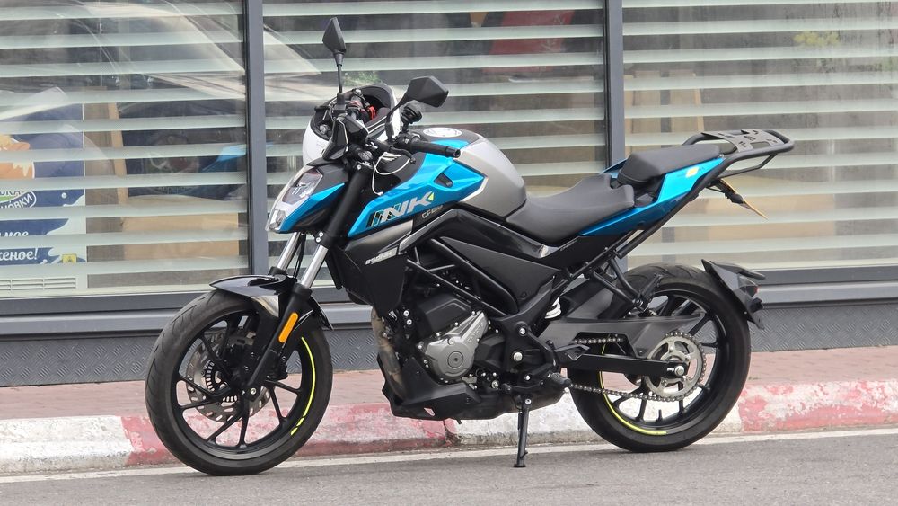 Мотоцикл CFmoto 250NK 2026 год
