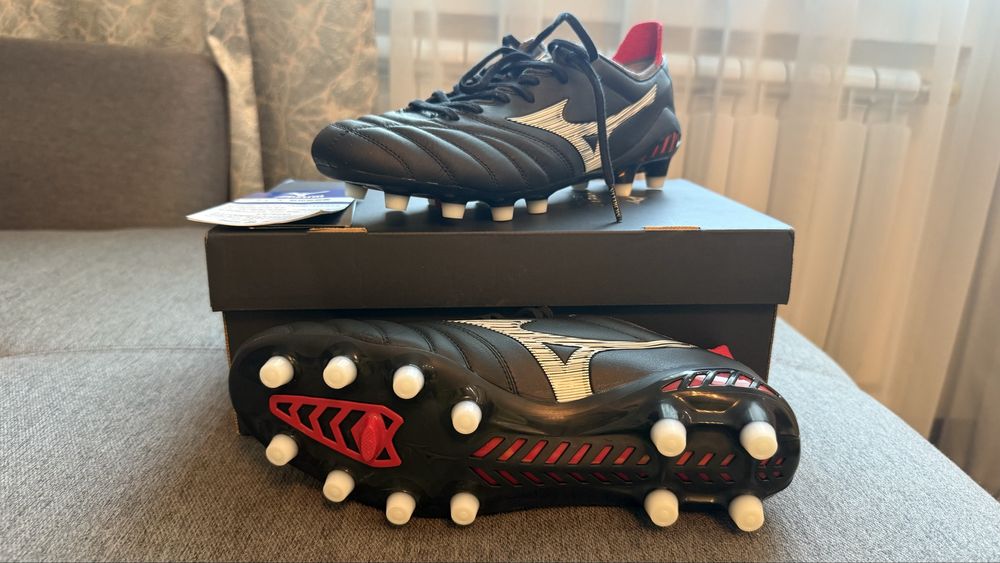 Бутсы оригинал Мизуно