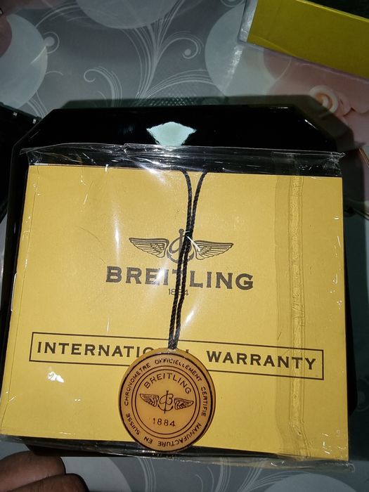 Часы Breitling  chronograph