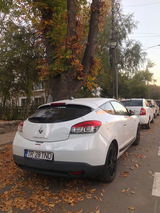 RENAULT Megane 2011 — imagine 3