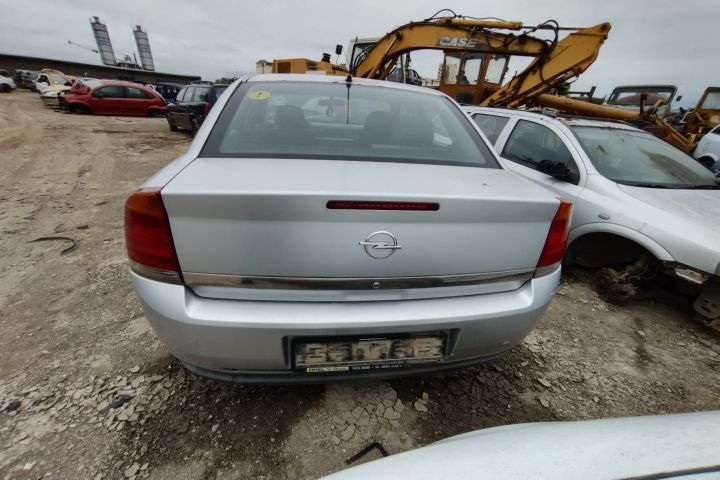Alternator Opel Vectra 2002 1.8 MT (122 hp)