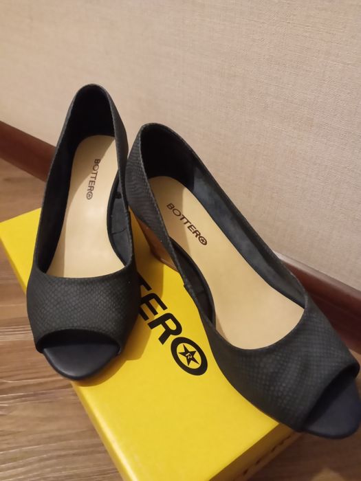 Женские туфли, размер 36