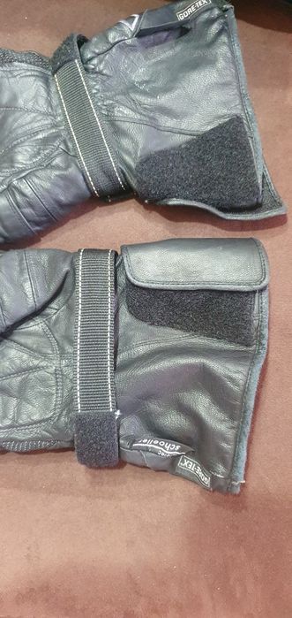 Яке панталон и ръкавици