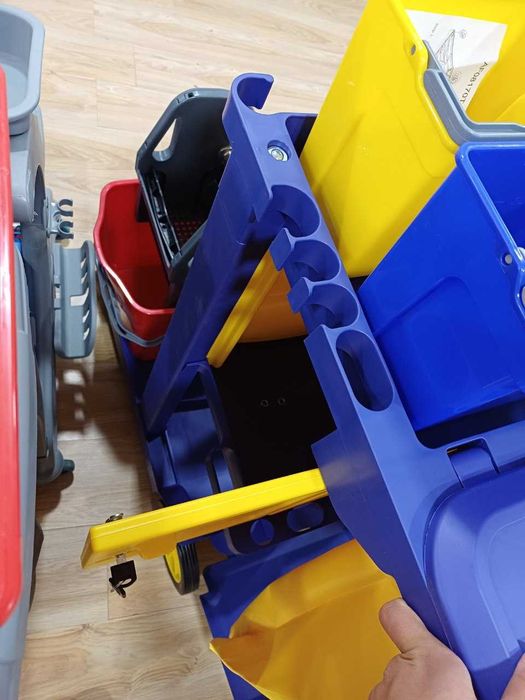 Двухведерная тележка AF08170t