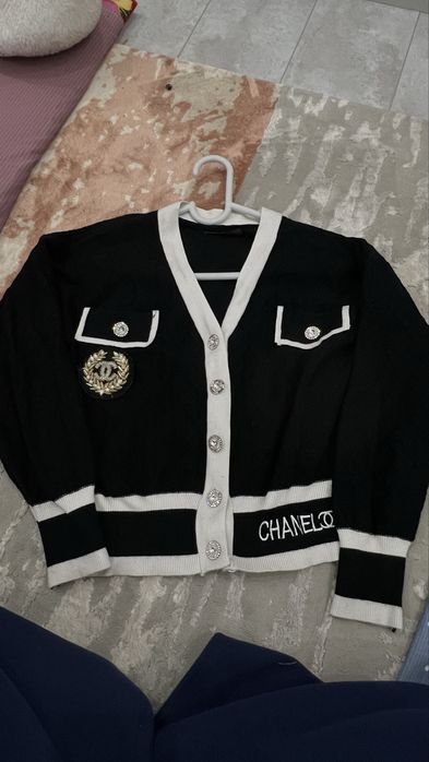 джемпер по 3 000