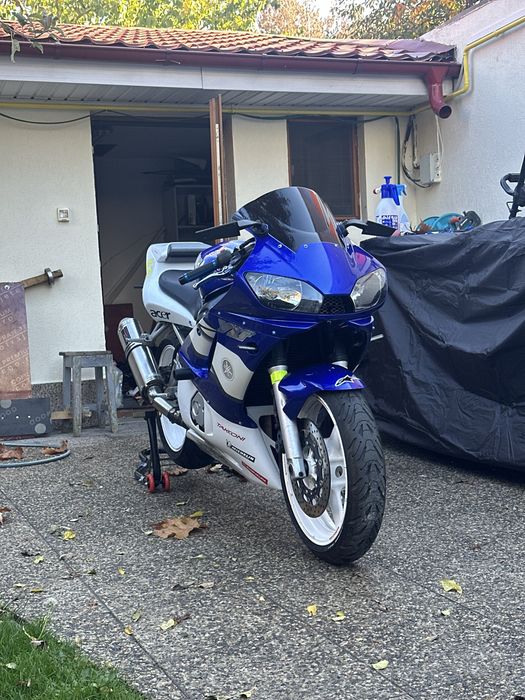 Vand yamaha r6 2000