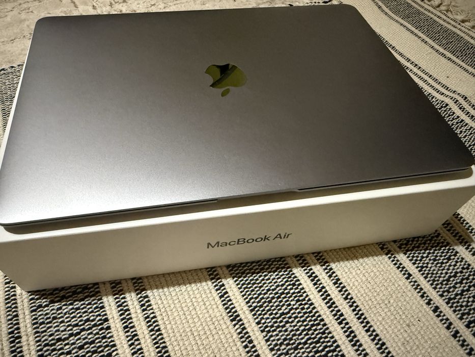 MacBook Air M1 2020