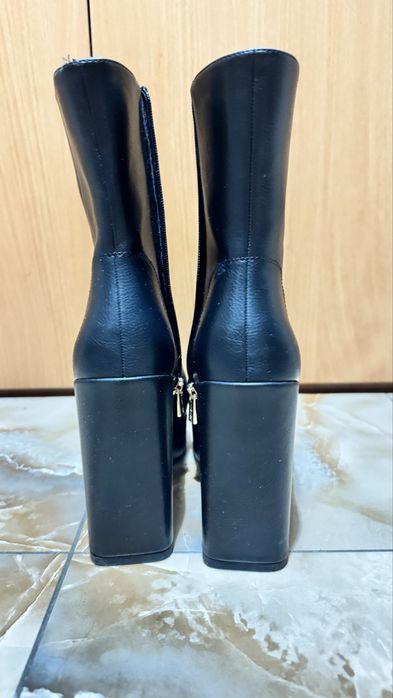 Сапоги ботинки обувь 39