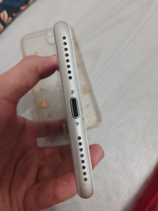 Айфон 7+ в отличном состоянии