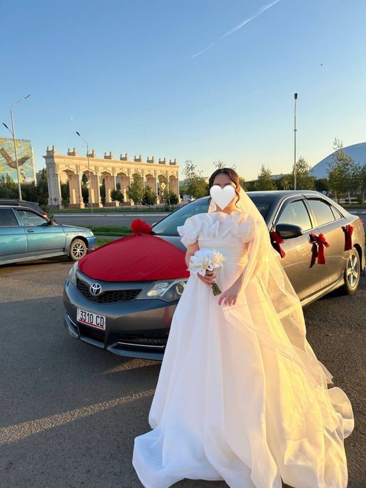 Продам свадебное платье