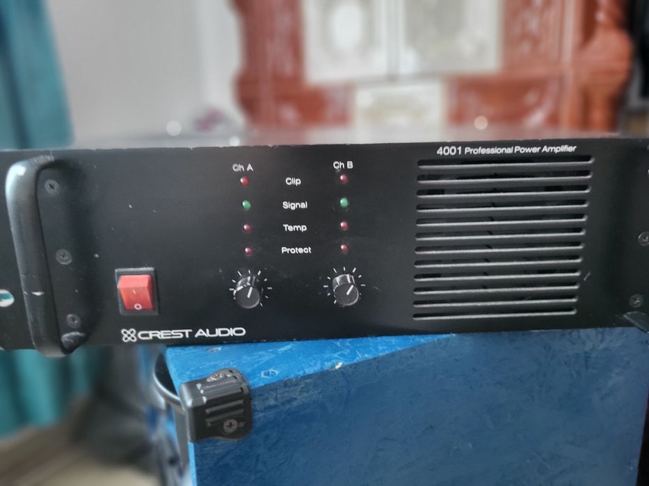 Crest Audio 4001 profesional