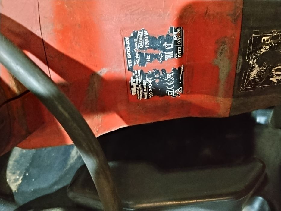 Къртач Hilti TE 500 AVR