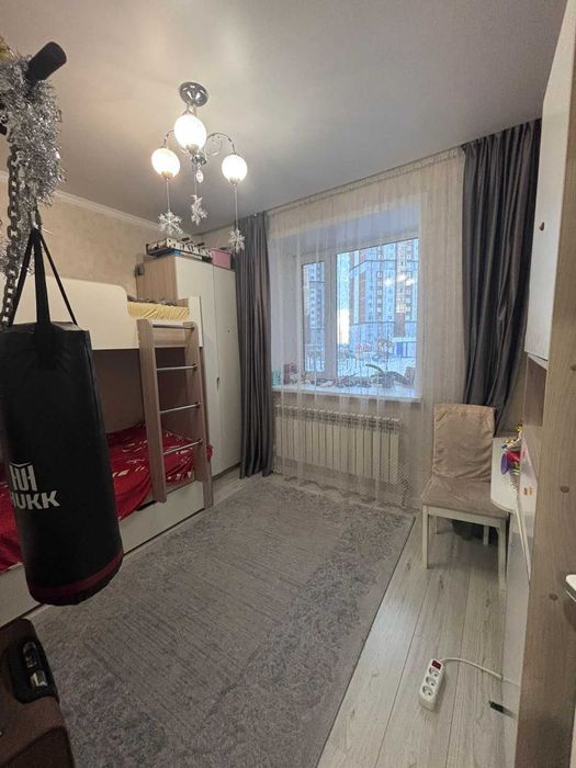 Продам 3 комнатную квартиру