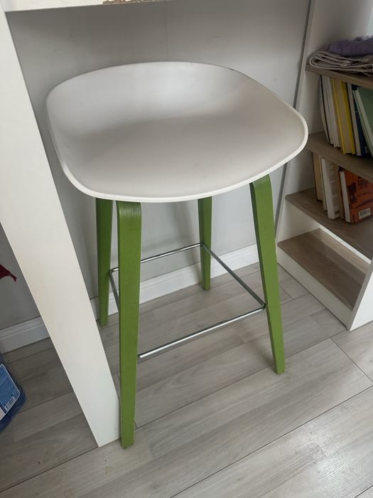 Барные стулья 2 штуки