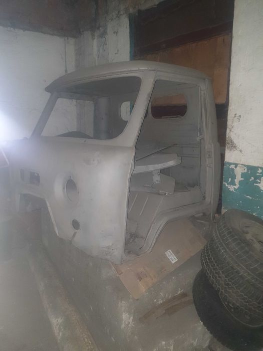 Продам Уаз 3303 головастик