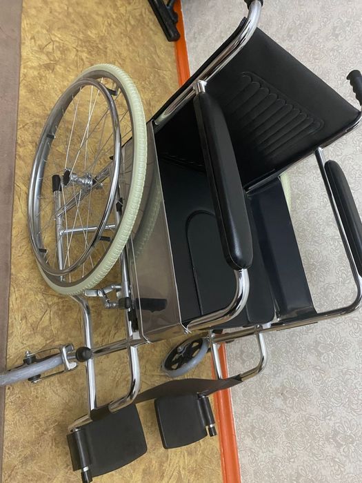 Инвалидная коляска