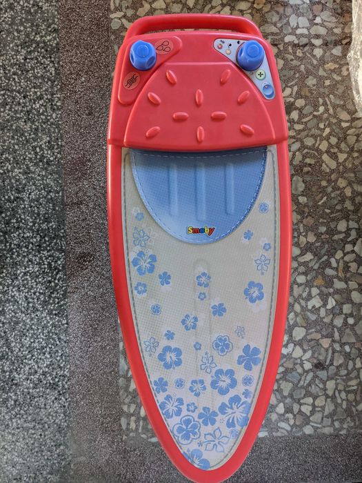 Детска дъска за гладене (играчка)