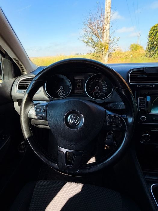 VOLKSWAGEN Golf 2013 — imagine 5