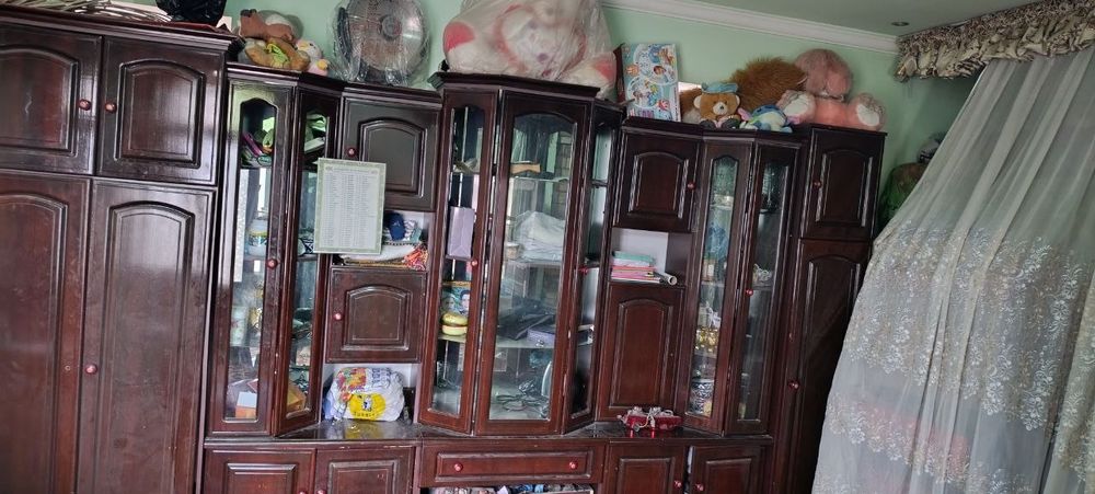 Стенка сотилади маргилон