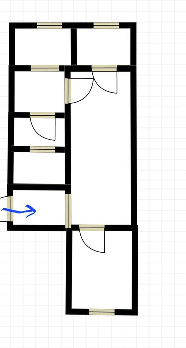 Корасув [Лисунова] 1 этаж 2/1/4 под офис или магазин
