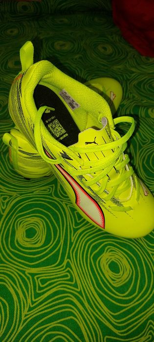 Ghete Puma  ultra 6 play fg/ag Neymar jr ss 26 noi purtate o singură data mărimea 35
