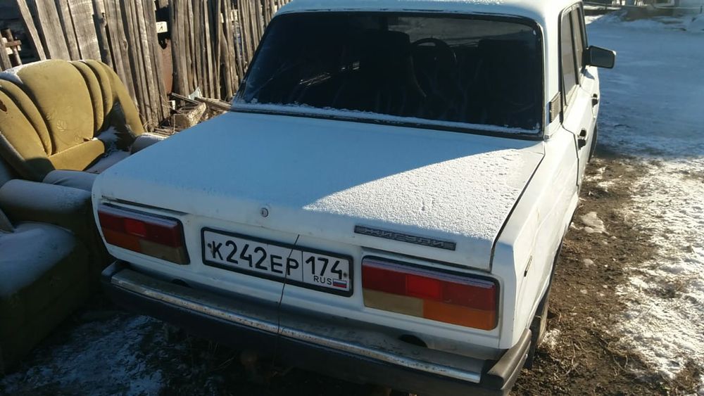 ВАЗ 2107  года 2003