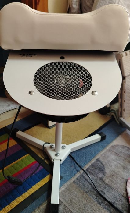 Продам стойка для Смарт педикюра, помощник для педикюра , 2 пылесоса