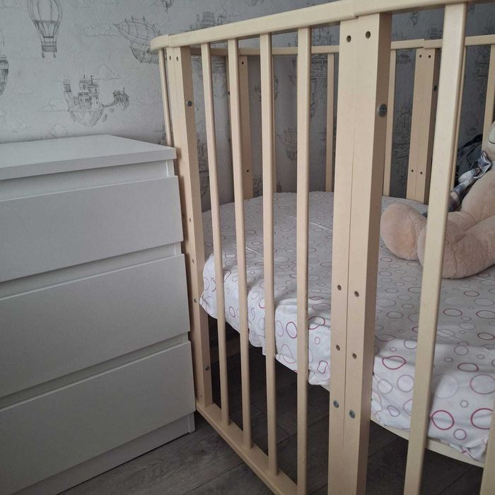 Детская кроватка