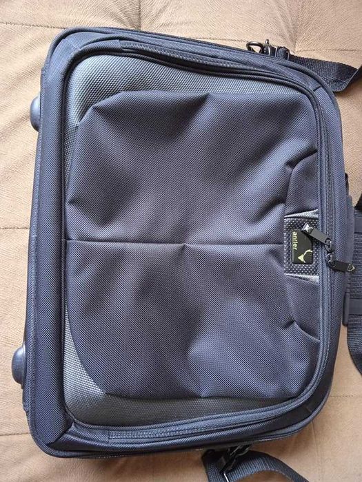 Бизнес чанта за лаптоп и документи Antler