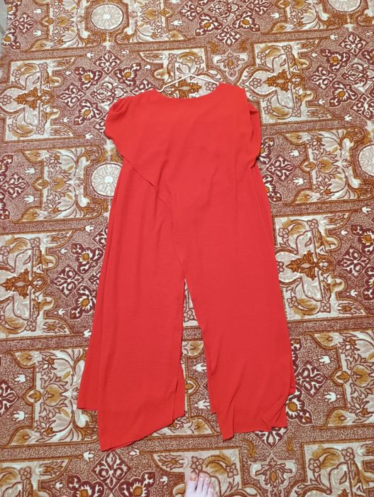 Брючный женский костюм