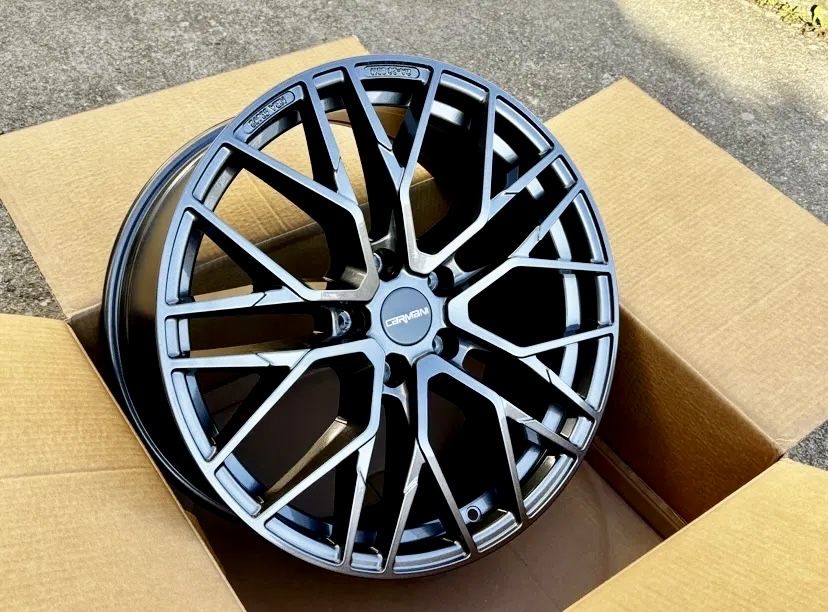 Janta aliaj Carmani 20 hyper gun 8x18 5x112 et45