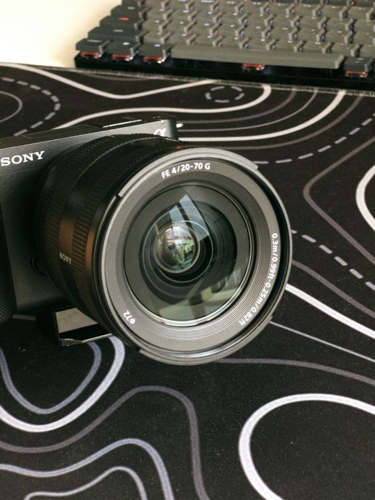 Sony zv-e1 вмсте с 20-70