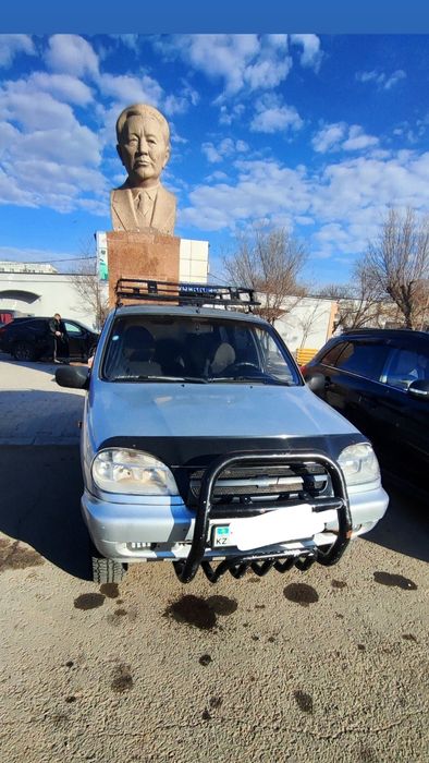 Продам машину Chevrolet niva