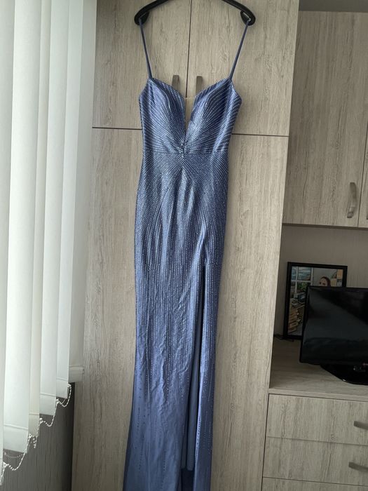 Бутикова бална/официална рокля