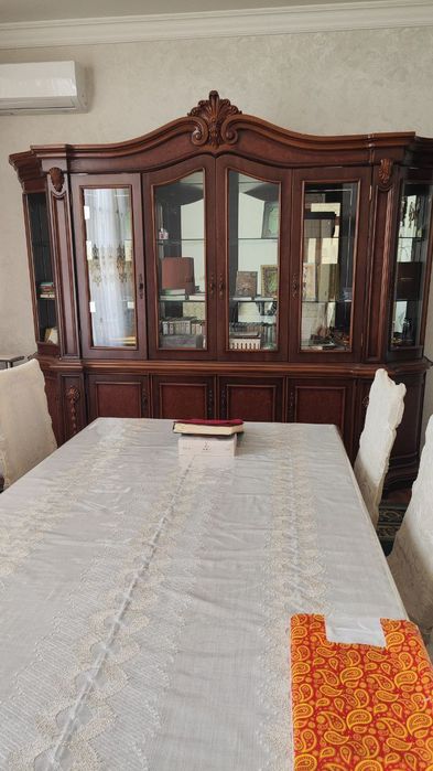 Mebel sotiladi. Holati yahshi