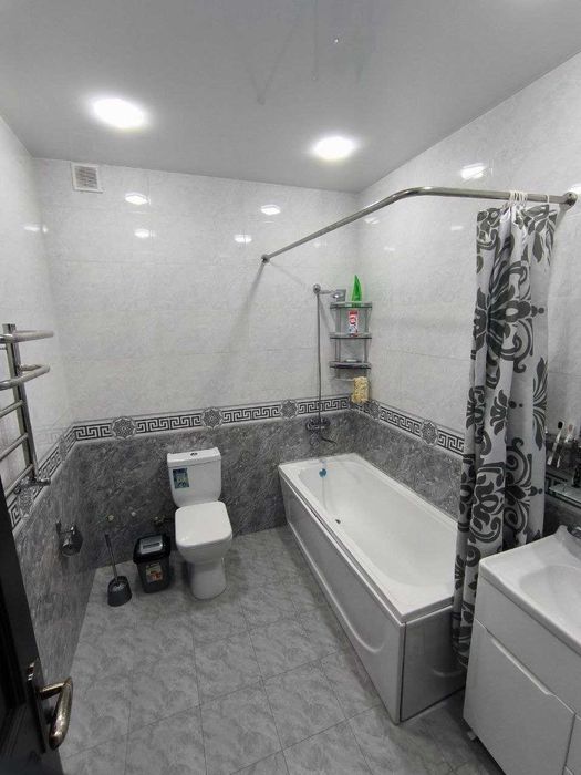 Продается капитальный 2х этажный дом на 6 соток в МСГ Алишеробод.