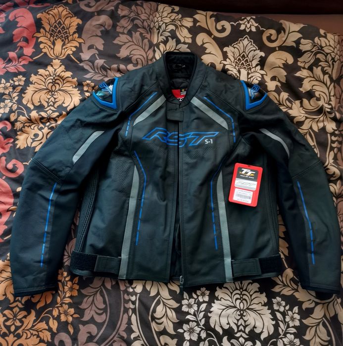 4 броя Кожени якета за мотор RST S1 CE