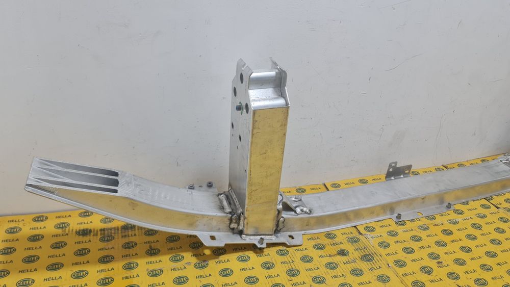 Traversa armatura fata BMW 7 G70 I7  9852844 NOUA
