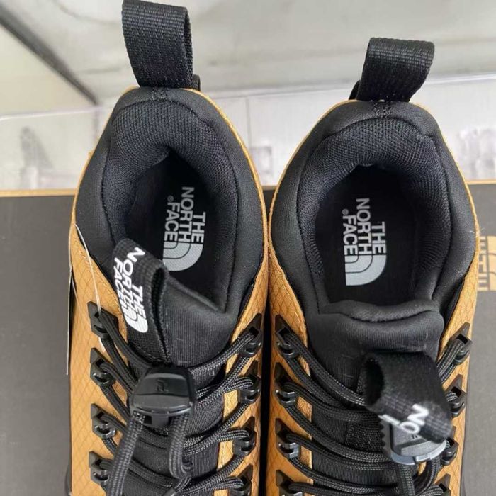 Нови мъжки обувки The North Face GLENCLYFFE LOW SUMIT GOLD