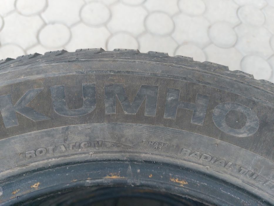 Зимние шины б/у на 15