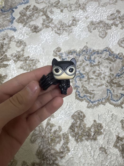 Selina kyle из киндер DC