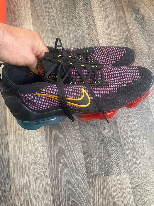 Обувки NIKE Vapormax/номер 45