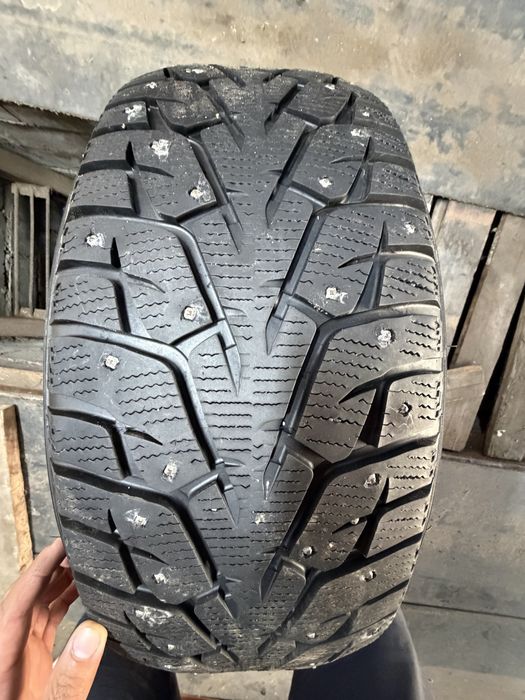 Продам покрышка R19