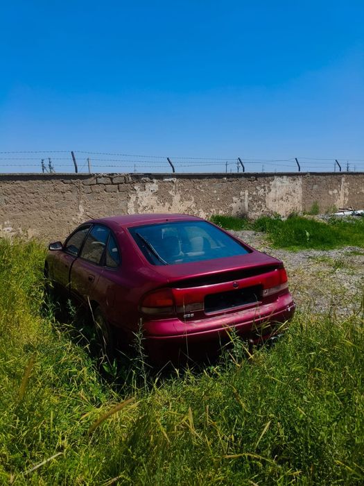 Продаётся mazda 626 торг есть