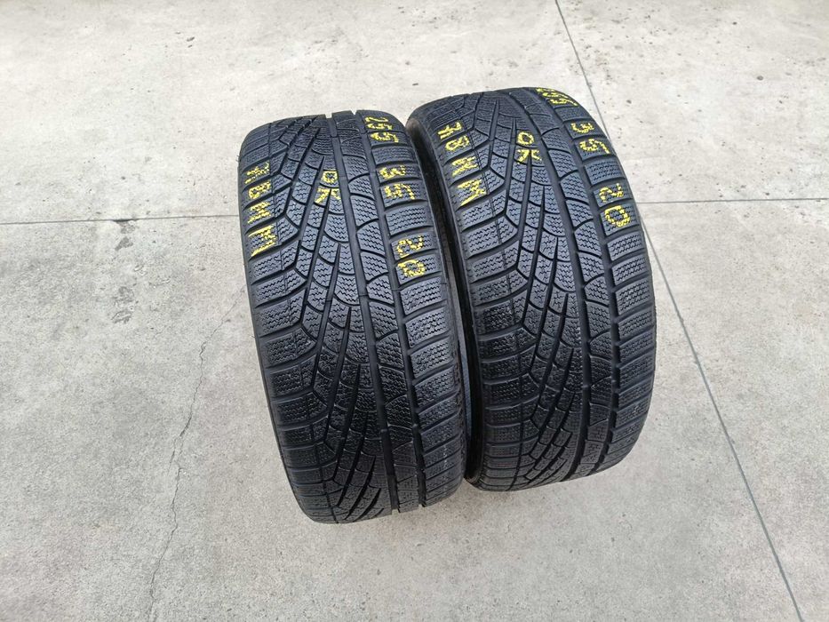 Doua anvelope iarna 255 35 20 pirelli sottozero 2 profil de 7,8 mm