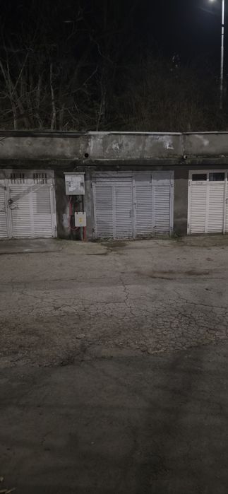 Гараж под наем гр.Русе