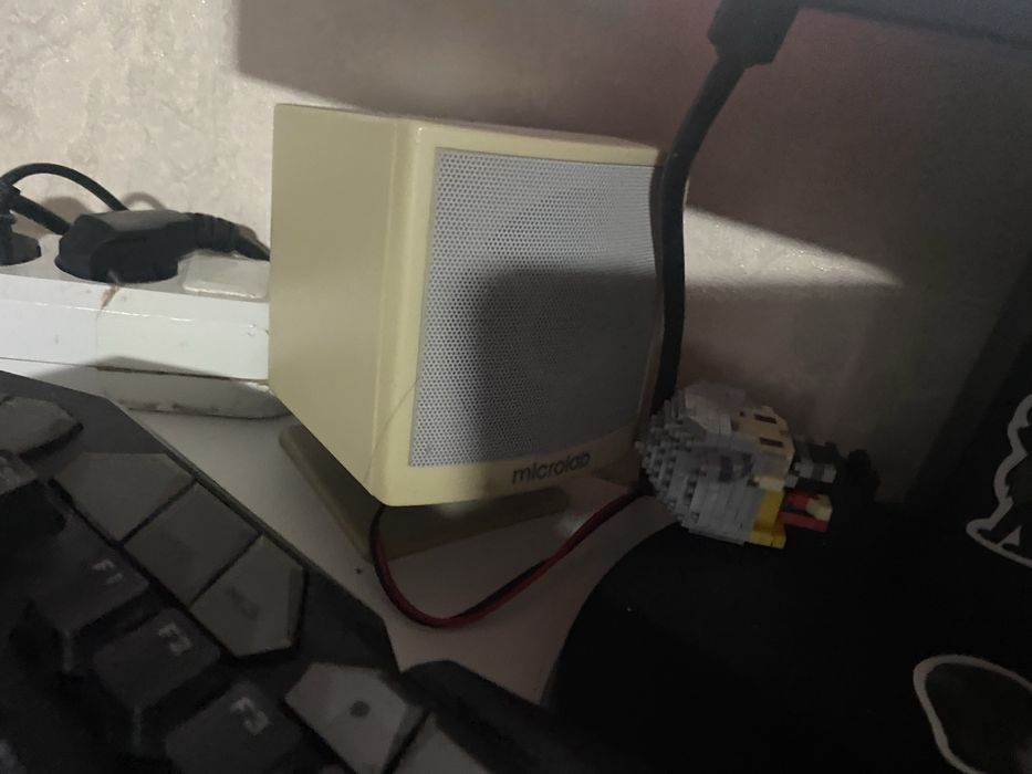 Продам колонки звук пойдет